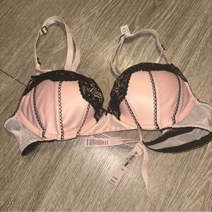 Victoria Secret Pastel Pink Boudoir Parisian Push Up Bra NWT